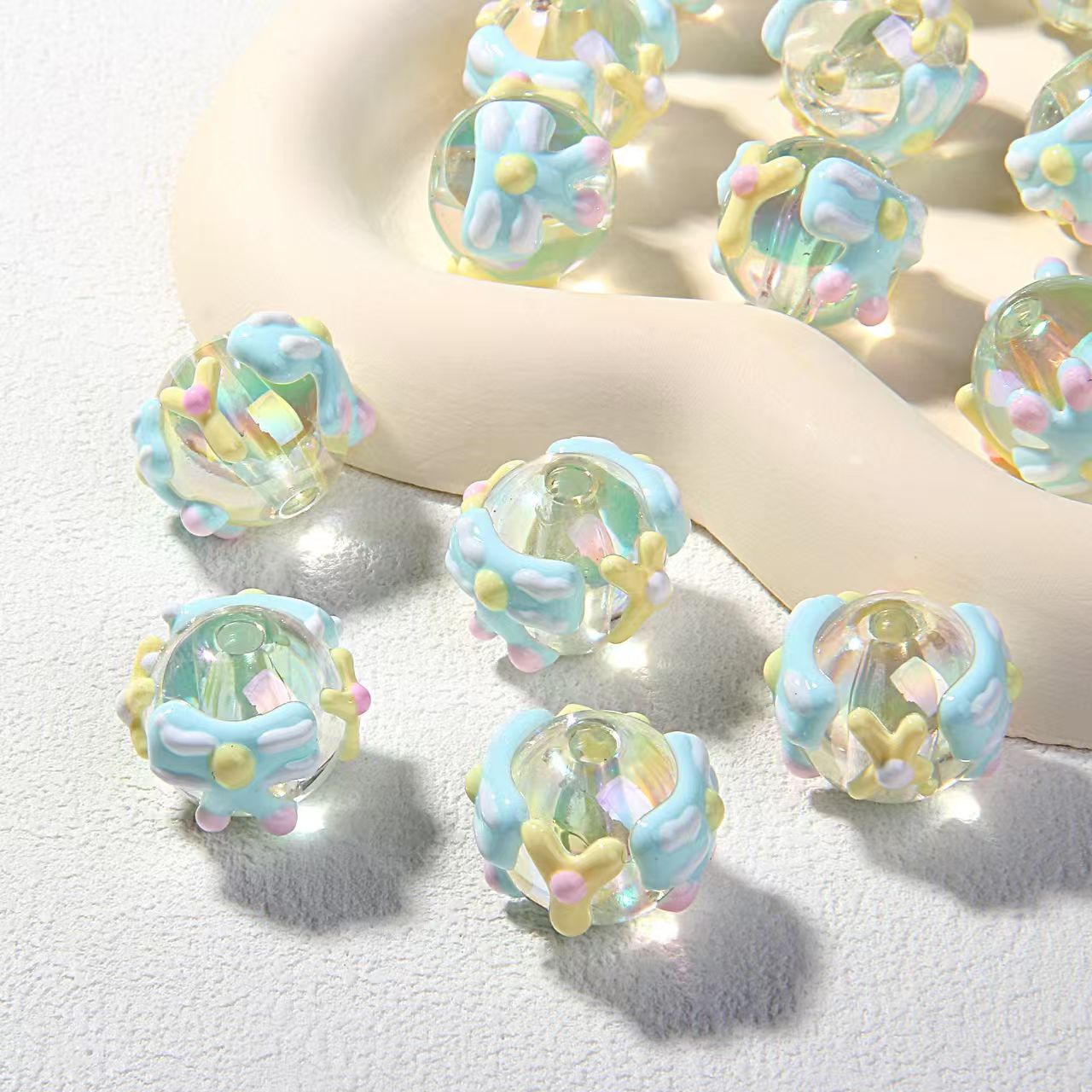 New acrylic hand-painted bead DIY bead pen, cute bead pen, mobile phone chain, heavy oil fruit hand-painted bead string, bead scatter